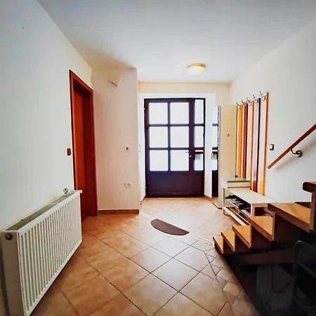 Cozy Corner With Kitchen& Private Bath Koper